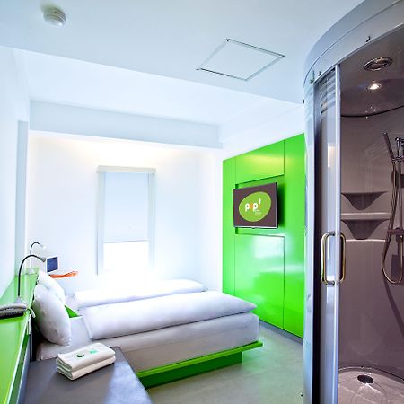 Pop! Hotel Gubeng Surabaja Exteriér fotografie